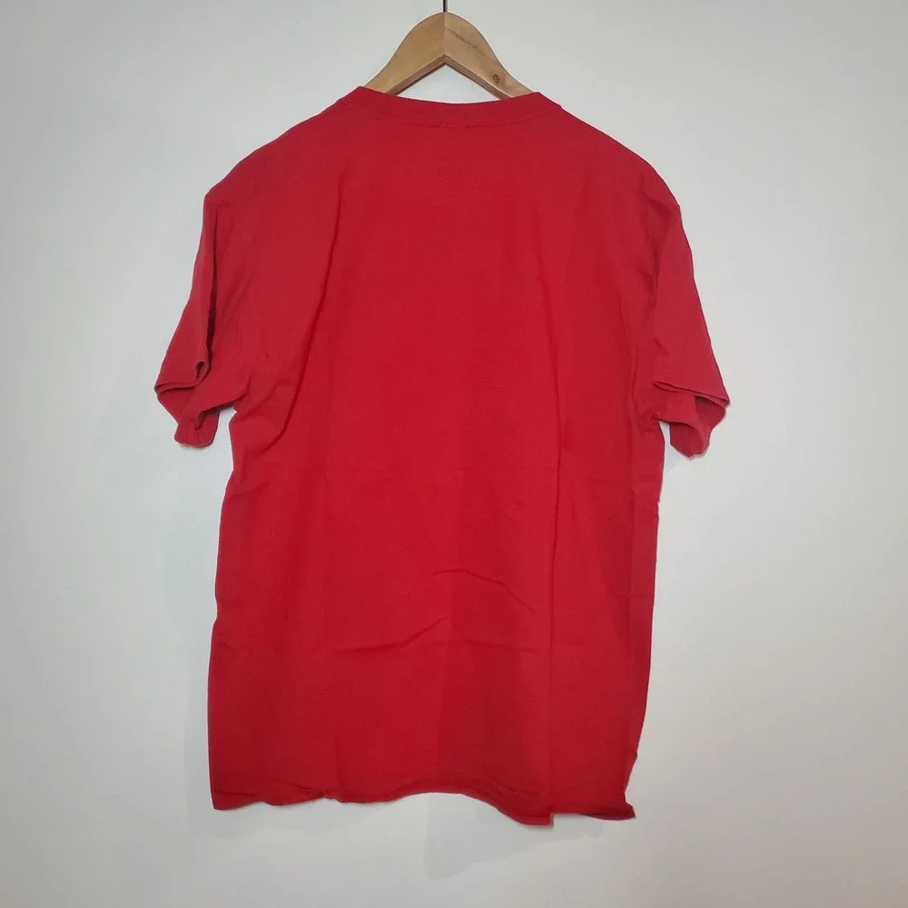 Chicago Blackhawks Unisex Size Large Red T-Shirt Short Sleeve NHL 100% cotton